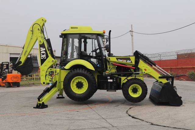 2016 JCB 3CX Backhoe
